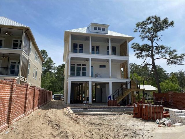808 Canal Drive, Gulf Shores, AL 36542