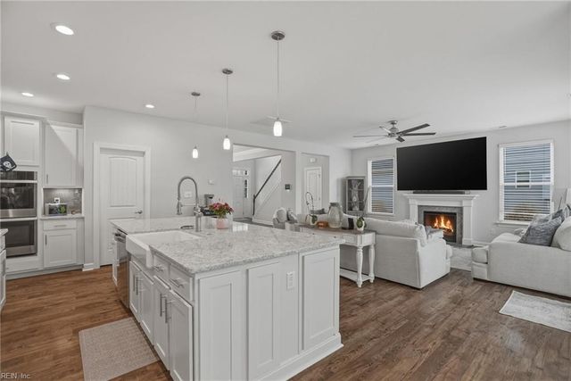 2848 Kingsfield DR, Virginia Beach, VA 23456