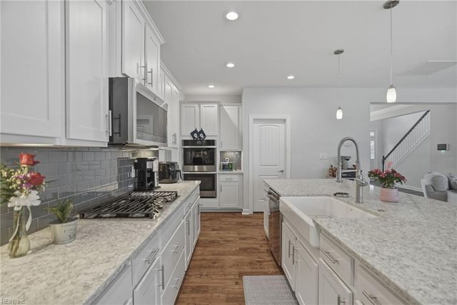 2848 Kingsfield DR, Virginia Beach, VA 23456