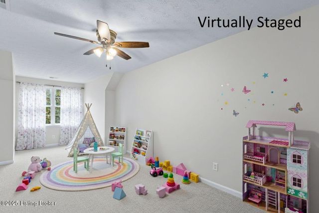 10509 Parkhurst Ct, Louisville, KY 40291