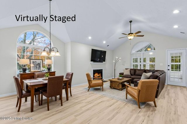 10509 Parkhurst Ct, Louisville, KY 40291