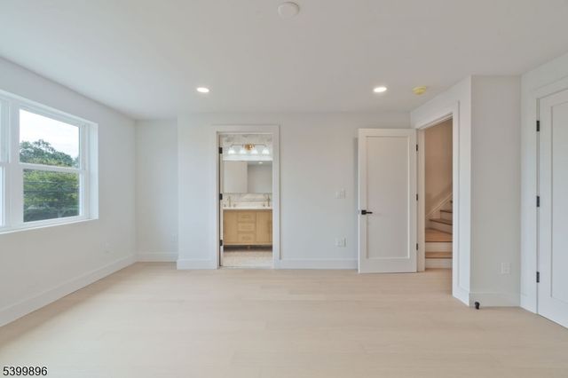 801 Main St, A3 A3, Avon-by-the-sea Boro, NJ 07717