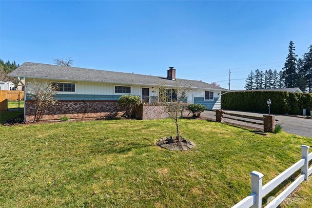 812 3rd Avenue NE, Chehalis, WA 98532