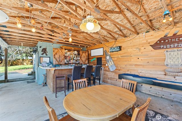 812 3rd Avenue NE, Chehalis, WA 98532