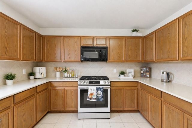 3010 Swift Brook Glen Way, Spring, TX 77389