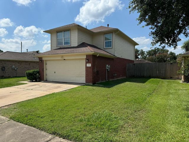 17055 Kilwinning Drive, Houston, TX 77084