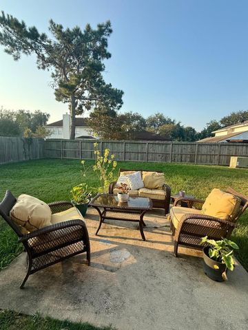 17055 Kilwinning Drive, Houston, TX 77084