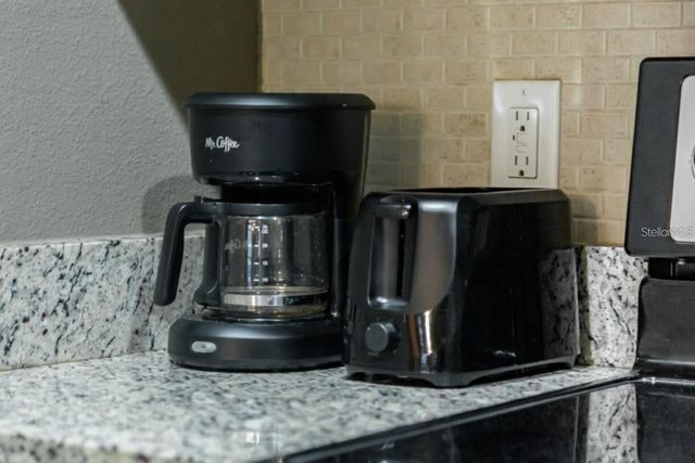 3211 GOLD LANE, Kissimmee, FL 34747