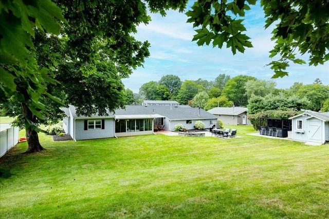 9 Massachusetts Ave, Danvers, MA 01923