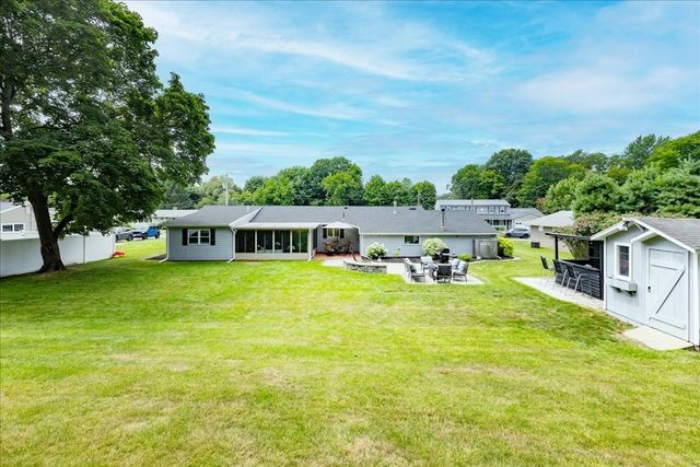9 Massachusetts Ave, Danvers, MA 01923