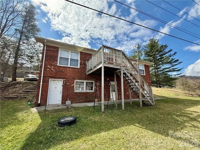 210 Howards Creek Road, Boone, NC 28607