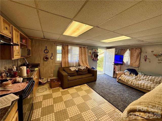 210 Howards Creek Road, Boone, NC 28607