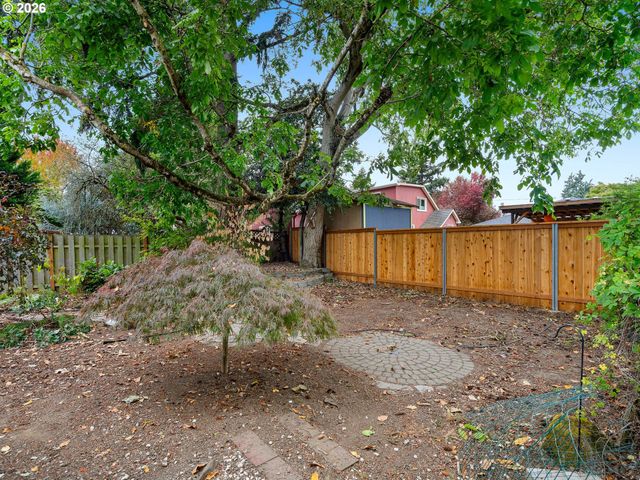7237 N GREELEY Ave N, Portland, OR 97217