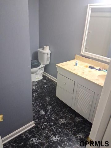 1450 N D Street, Fremont, NE 68025