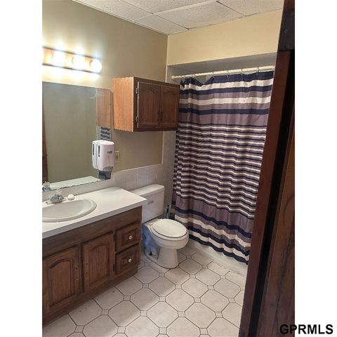 1450 N D Street, Fremont, NE 68025