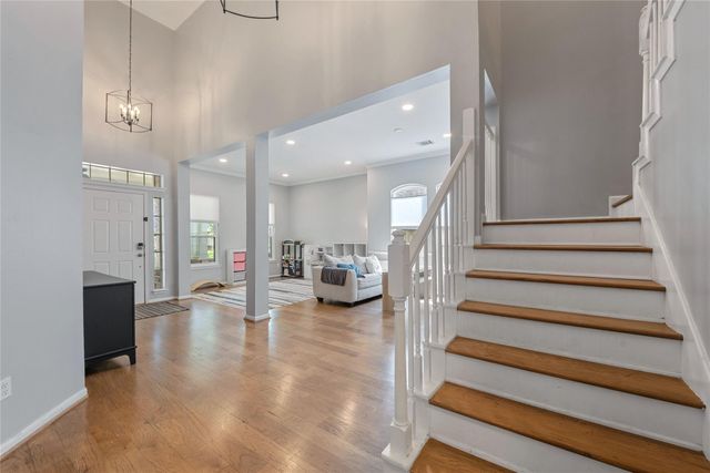 9331 Oratorio Court, Houston, TX 77040