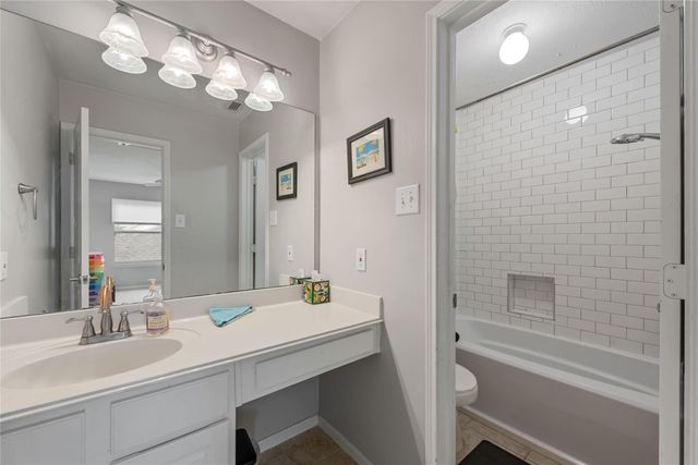 9331 Oratorio Court, Houston, TX 77040