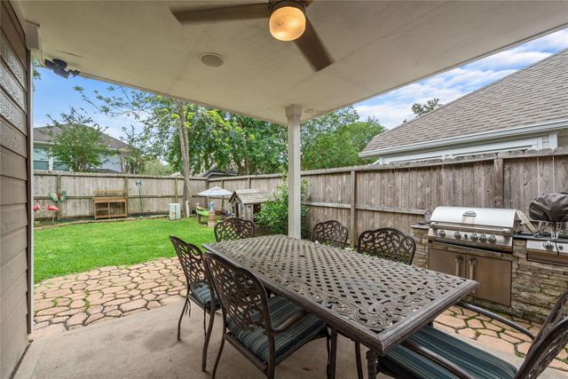 9331 Oratorio Court, Houston, TX 77040