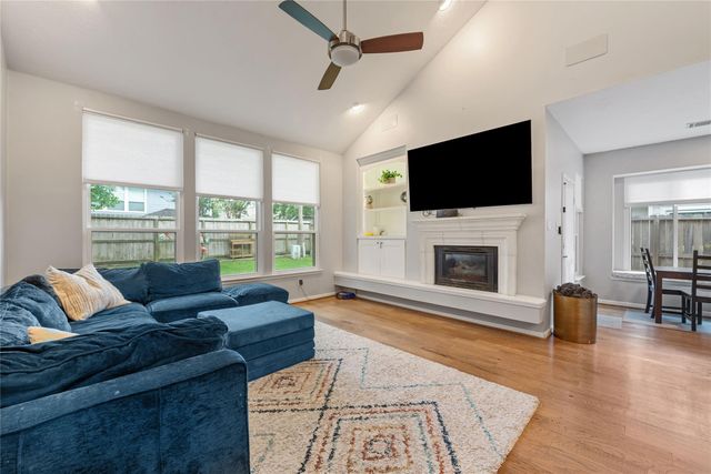 9331 Oratorio Court, Houston, TX 77040