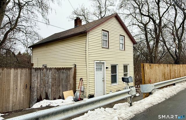 113 Otrobando Avenue, Norwich, CT 06360