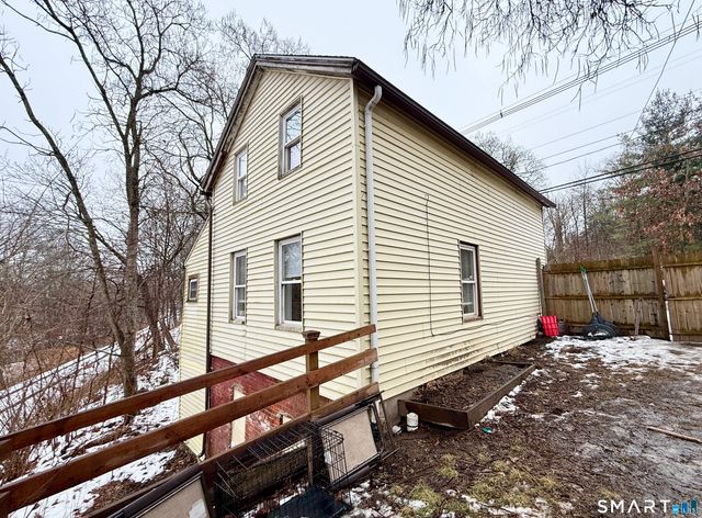 113 Otrobando Avenue, Norwich, CT 06360