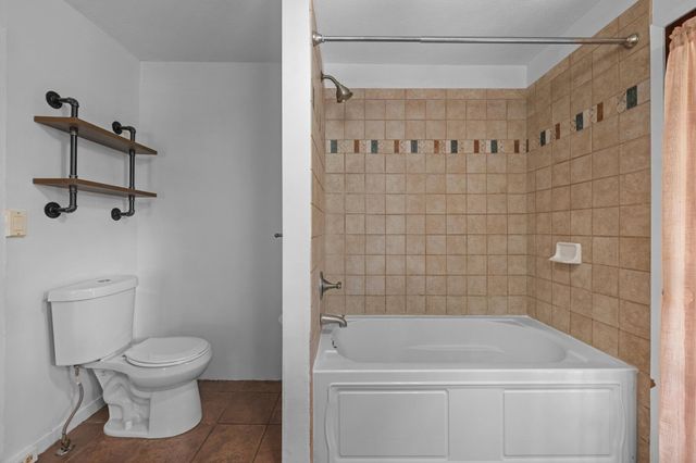 815 Kuulei St, Haiku, HI 96708