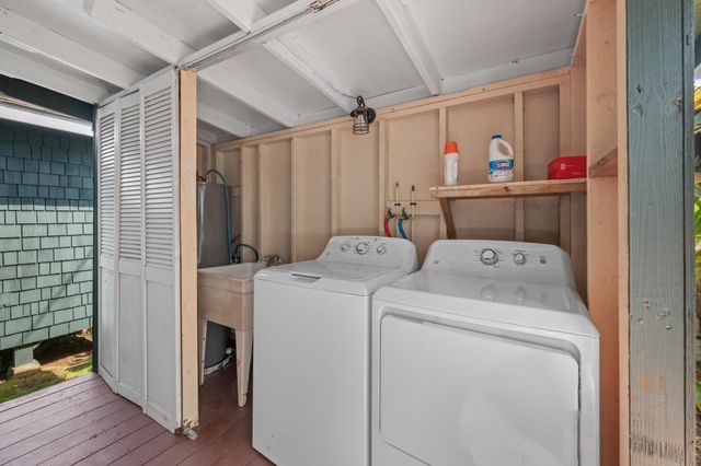 815 Kuulei St, Haiku, HI 96708