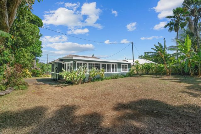 815 Kuulei St, Haiku, HI 96708