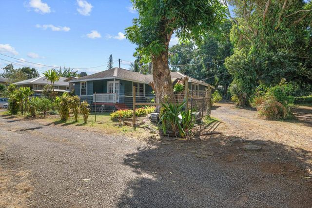 815 Kuulei St, Haiku, HI 96708