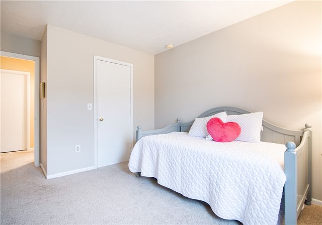 403 Evergreen Ct, Saxonburg Boro, PA 16056