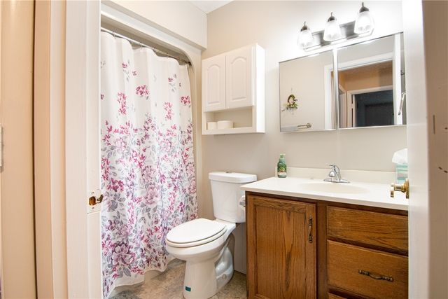 403 Evergreen Ct, Saxonburg Boro, PA 16056
