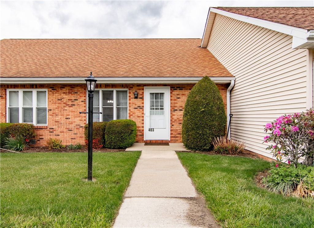 403 Evergreen Ct, Saxonburg Boro, PA 16056
