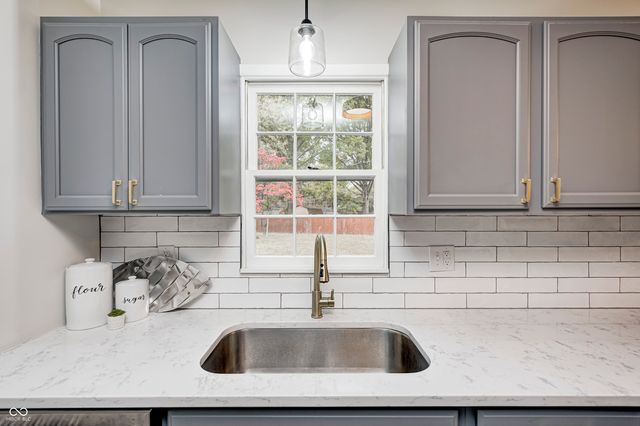 11090 Willowmere Drive, Carmel, IN 46280