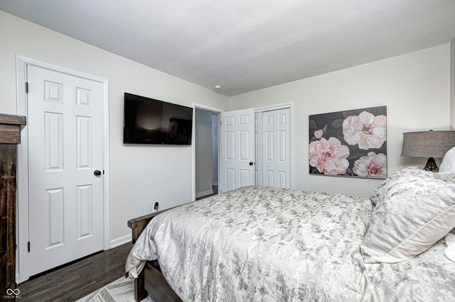 11090 Willowmere Drive, Carmel, IN 46280