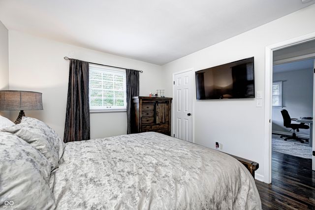 11090 Willowmere Drive, Carmel, IN 46280