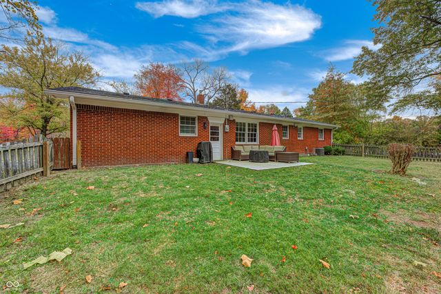 11090 Willowmere Drive, Carmel, IN 46280