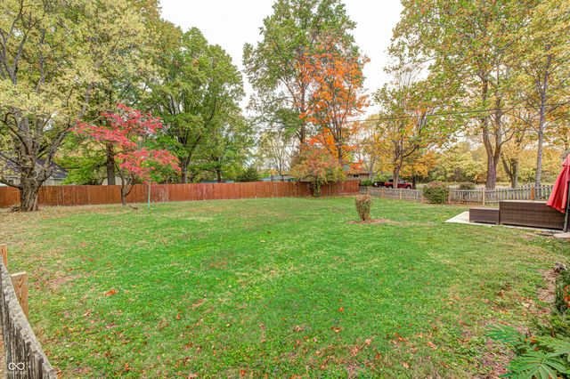 11090 Willowmere Drive, Carmel, IN 46280