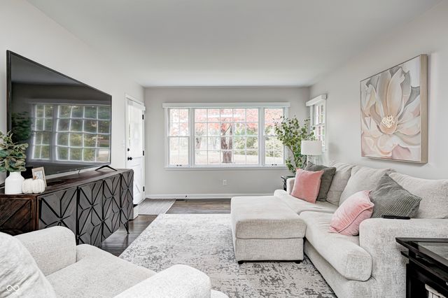 11090 Willowmere Drive, Carmel, IN 46280