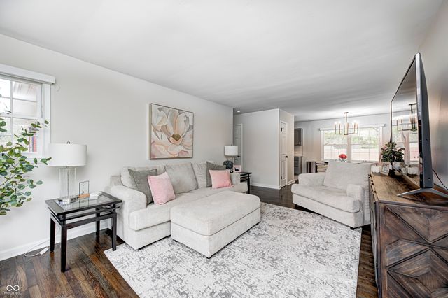 11090 Willowmere Drive, Carmel, IN 46280