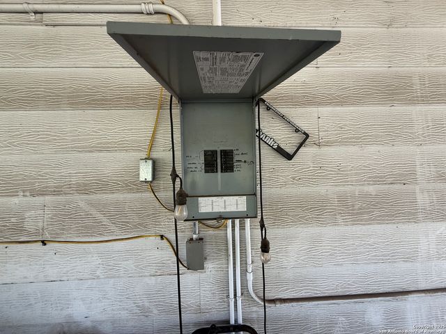 219 Elaine, San Antonio, TX 78222