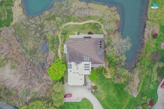 5 Kew Court, Northport, NY 11768