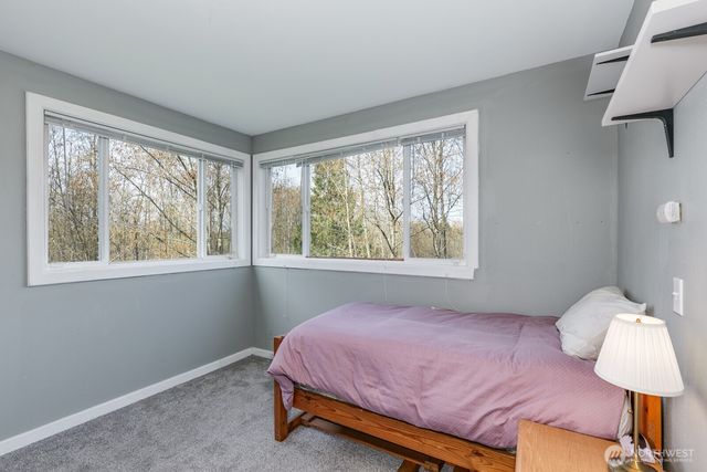 8618 74th Drive NE, Marysville, WA 98270