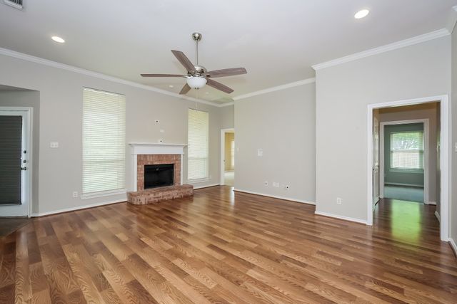 101 Canterbury Drive, Saginaw, TX 76179