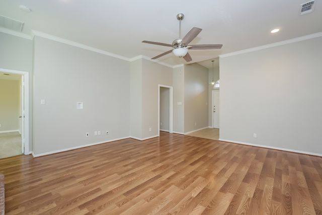 101 Canterbury Drive, Saginaw, TX 76179