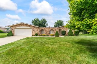 845 Burnside Drive 845 Burnside Drive, Tipp City, OH 45371