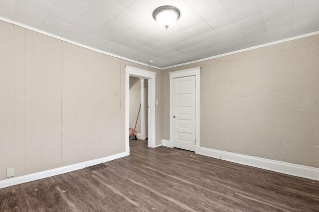 3912 Huntington Avenue, Covington, KY 41015