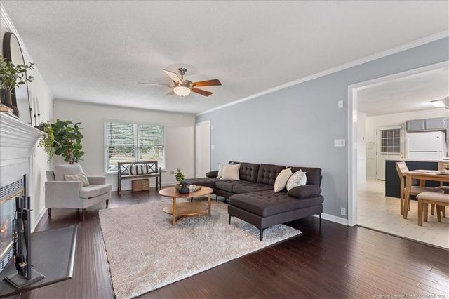 1939 Fairforest Drive, Fayetteville, NC 28304