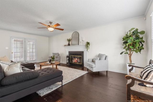 1939 Fairforest Drive, Fayetteville, NC 28304