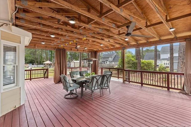 1939 Fairforest Drive, Fayetteville, NC 28304