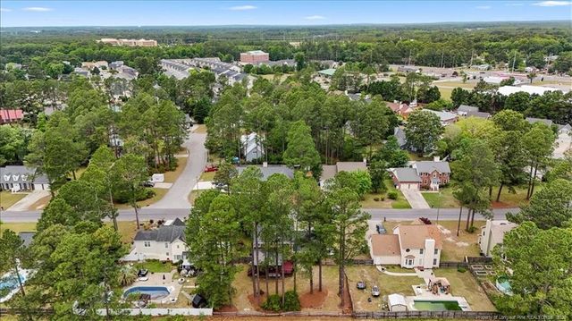 1939 Fairforest Drive, Fayetteville, NC 28304